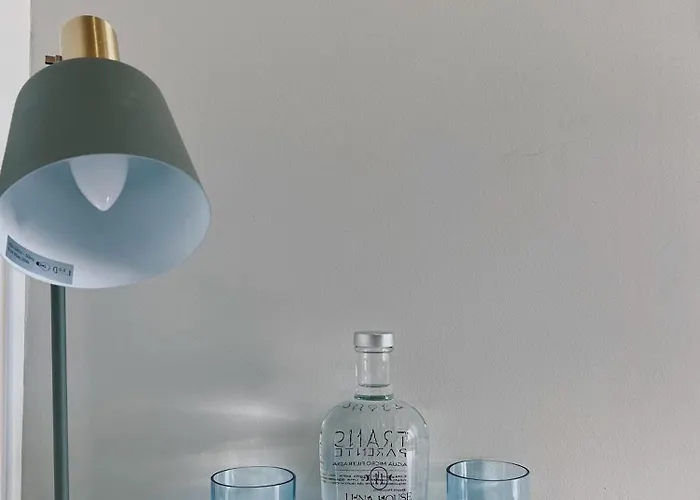 Luna House & Cowork